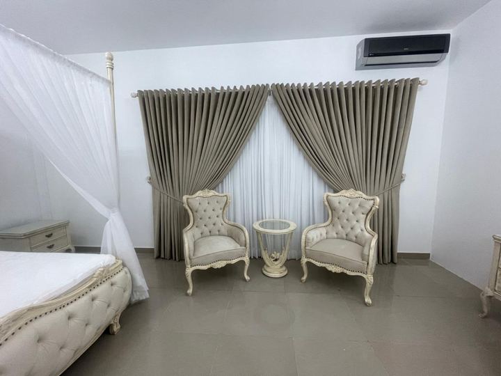 Classic Bedroom Suite photo 1